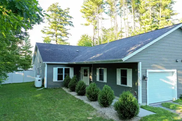 27 Willys Lane #101, Milton, VT 05468