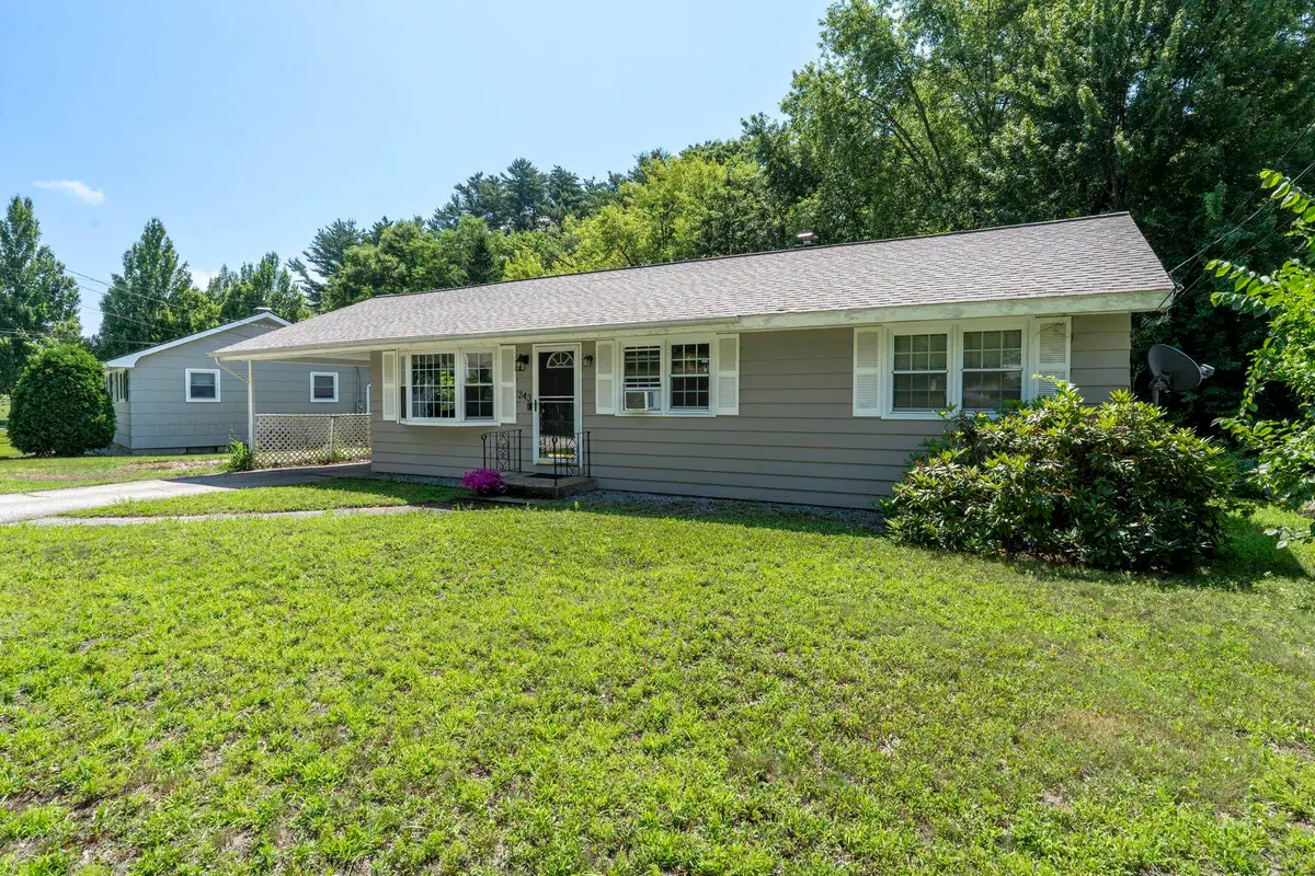 243 Gabrielle Street, Manchester, NH 03103 - #1