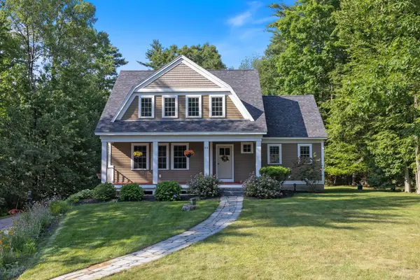 98 Ridgecrest Drive, Greenland, NH 03840