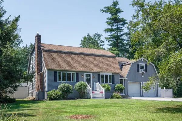 10 Collins Avenue, Merrimack, NH 03054