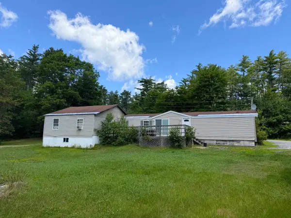 41 Pine Tree Road, Newport, NH 03773