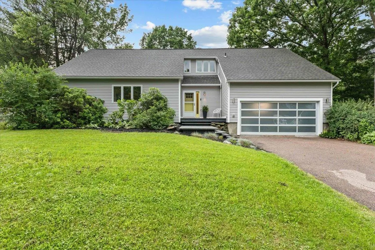 32 Tracy Lane, Shelburne, VT 05482 - #1