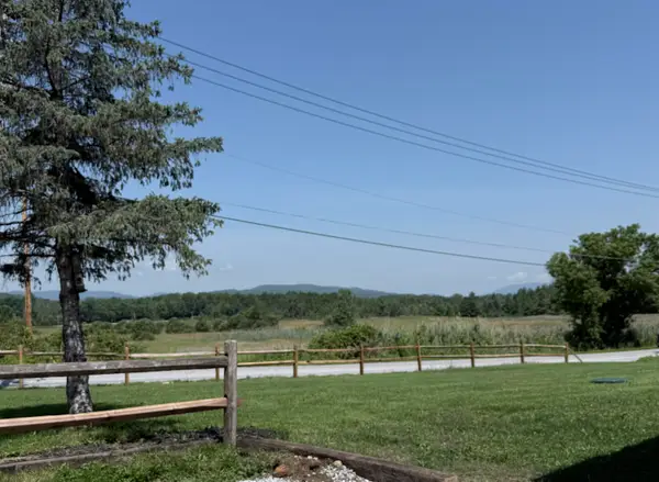 4056 Middle Road, Clarendon, VT 05759