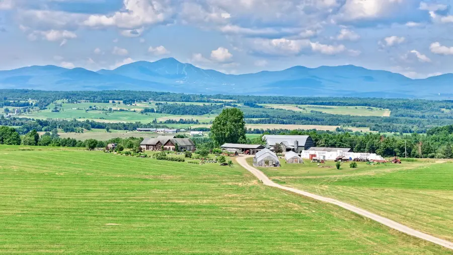 918 Armstrong Road, Newport, VT 05857 - #3