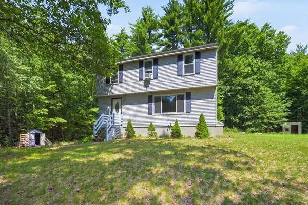 95 Whittier Drive, Fremont, NH 03044