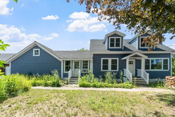 8 Island Pond Road, Pelham, NH 03076