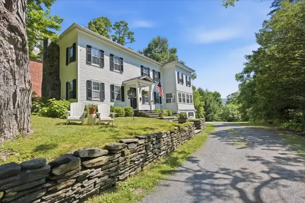 34 Monumnet Avenue, Bennington, VT 05201