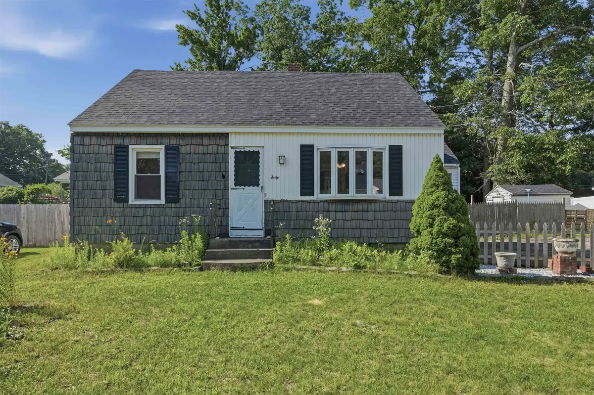 40 Theresa Court, Manchester, NH 03103 - #1