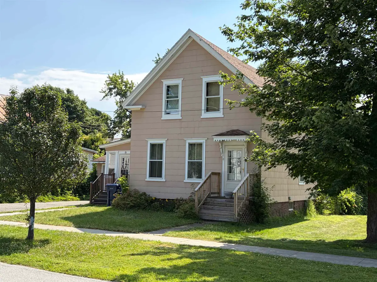 15 Edward Street, Saint Albans, VT 05478 - #1