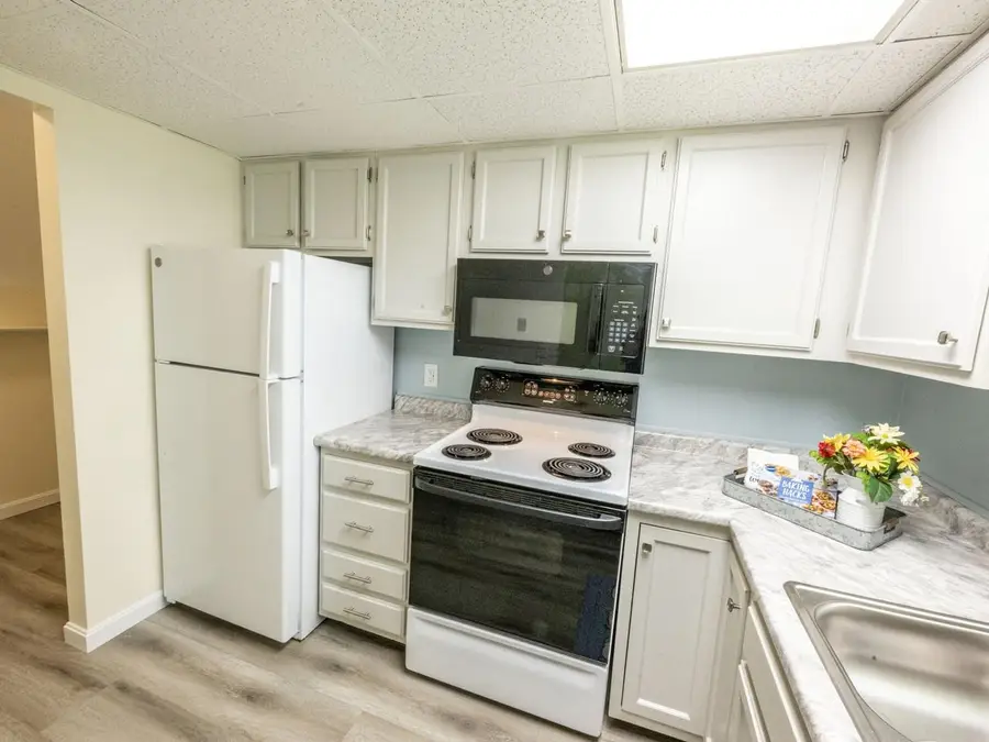 86 Pinecrest Drive #3C, Essex, VT 05452 - #2