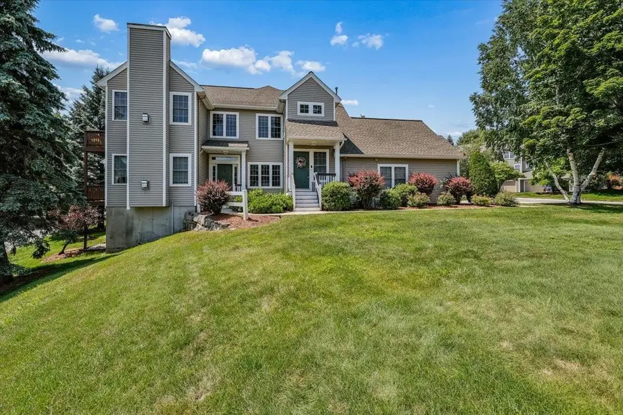 11 Edward Circle, Bedford, NH 03110 - #3