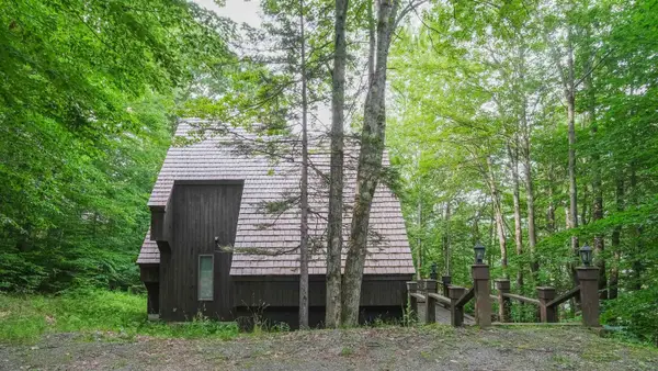 78 Coopers Trace, Plymouth, VT 05056