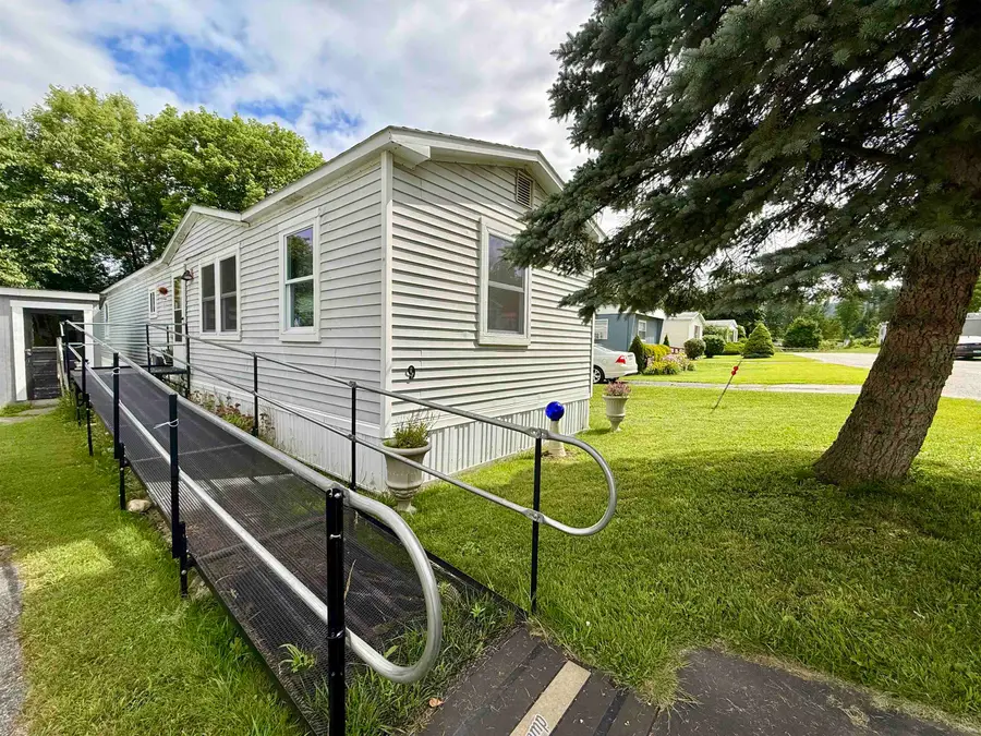9 Billings Mobile Manor, Rutland, VT 05701 - #2