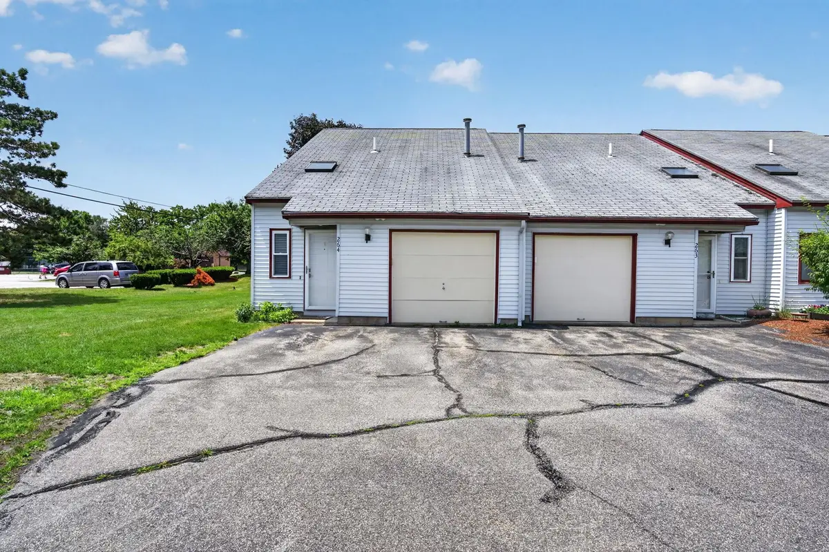 264 Stonebridge Drive, Nashua, NH 03063 - #1