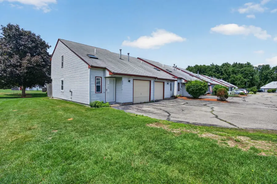 264 Stonebridge Drive, Nashua, NH 03063 - #2