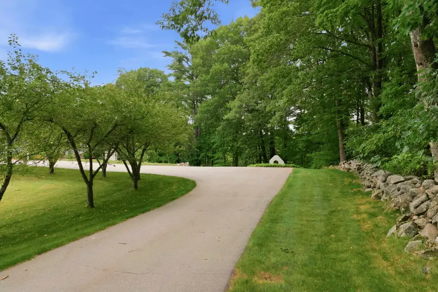 428 Clark Hill Road, New Boston, NH 03070 - #2