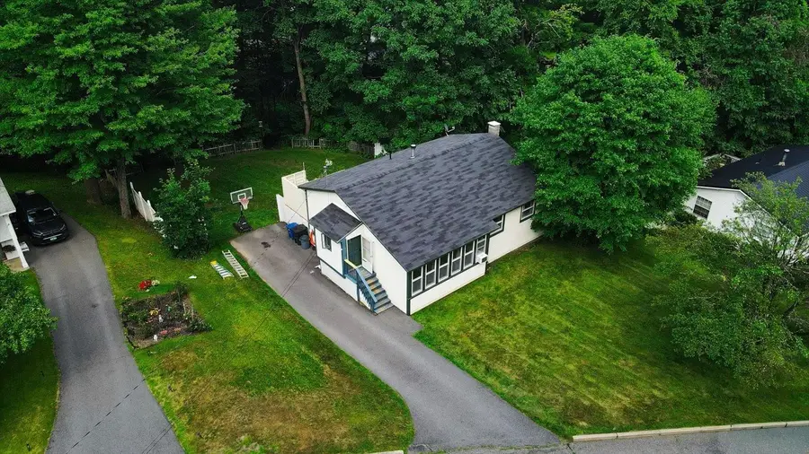 69 Carriage Hill Road, Brattleboro, VT 05301 - #3