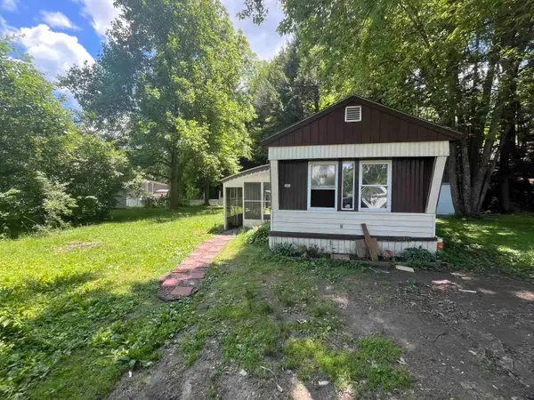 30  Finch Street, Keene, NH 03431