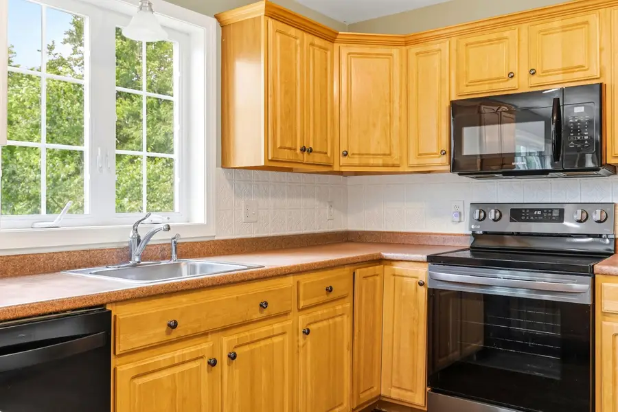 117 Holly Hill Farm Road, Weare, NH 03281 - #3