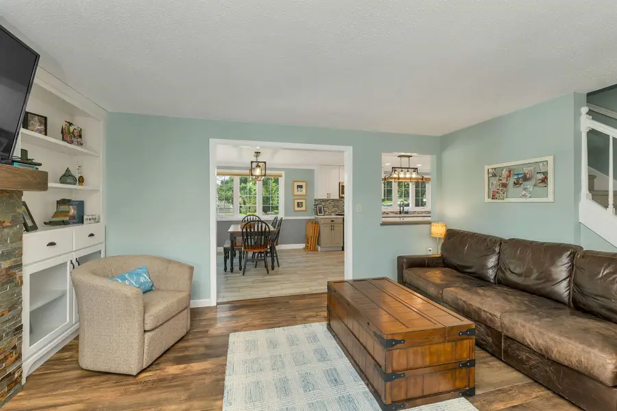 53 Garden Circle, Laconia, NH 03246 - #3