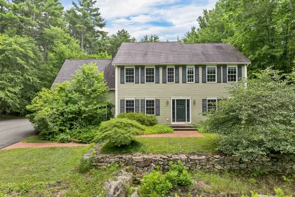 17 Federal Corner Road, Tuftonboro, NH 03816