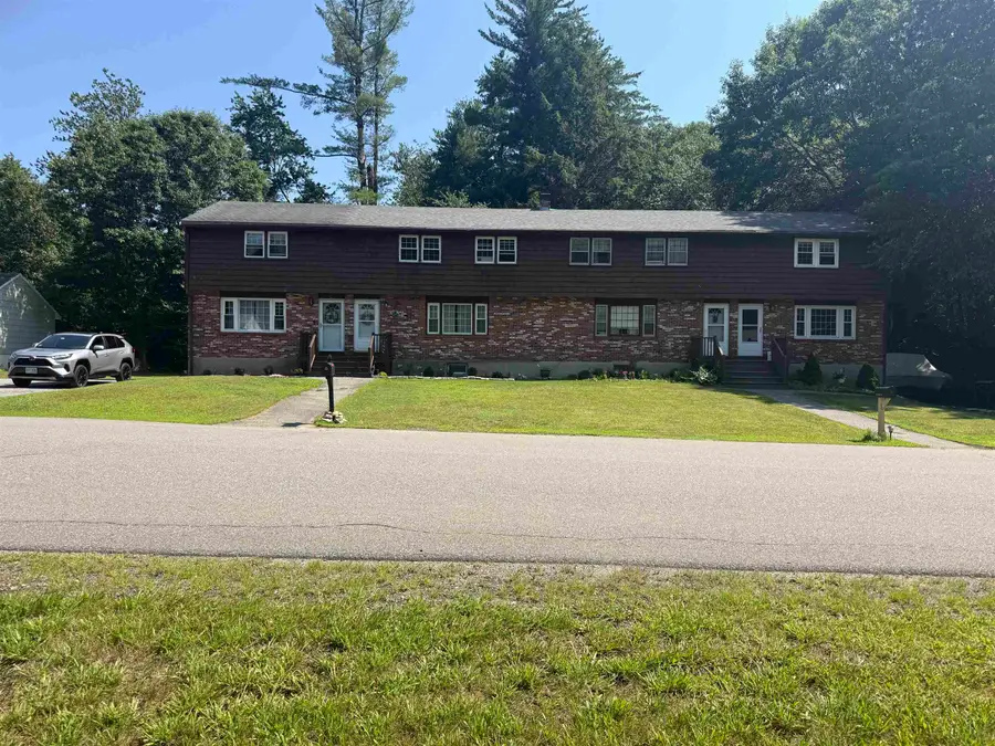 6 Auburn Street #4, Plaistow, NH 03865 - #2
