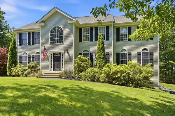 1 Eagle Hill Road, Raymond, NH 03077