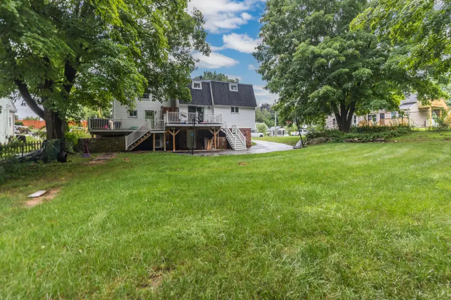 18 Brook Street, Derry, NH 03038 - #3