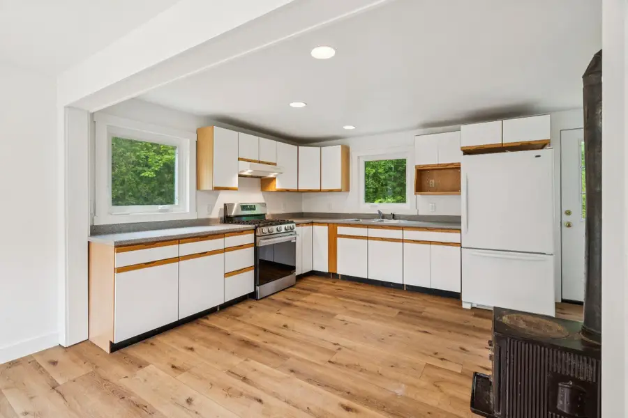196 Kinsman Road, Grafton, NH 03240 - #2