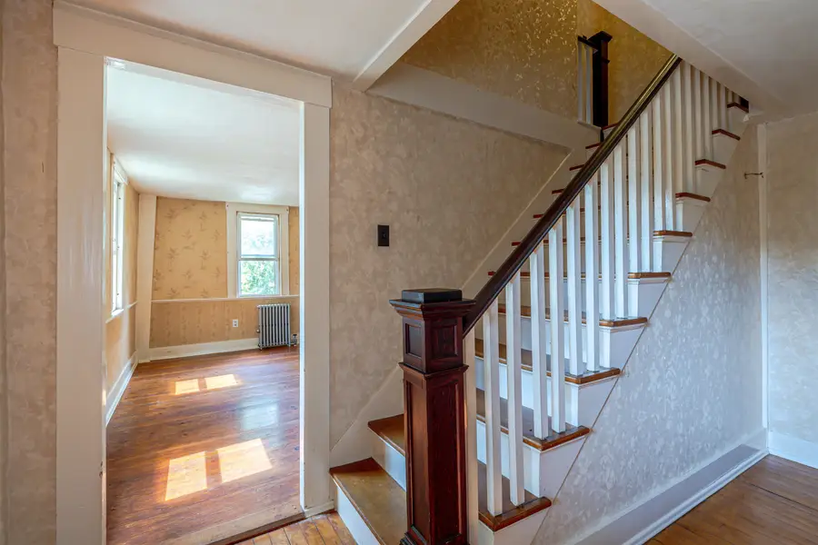38 West Main Street, Warner, NH 03278 - #3