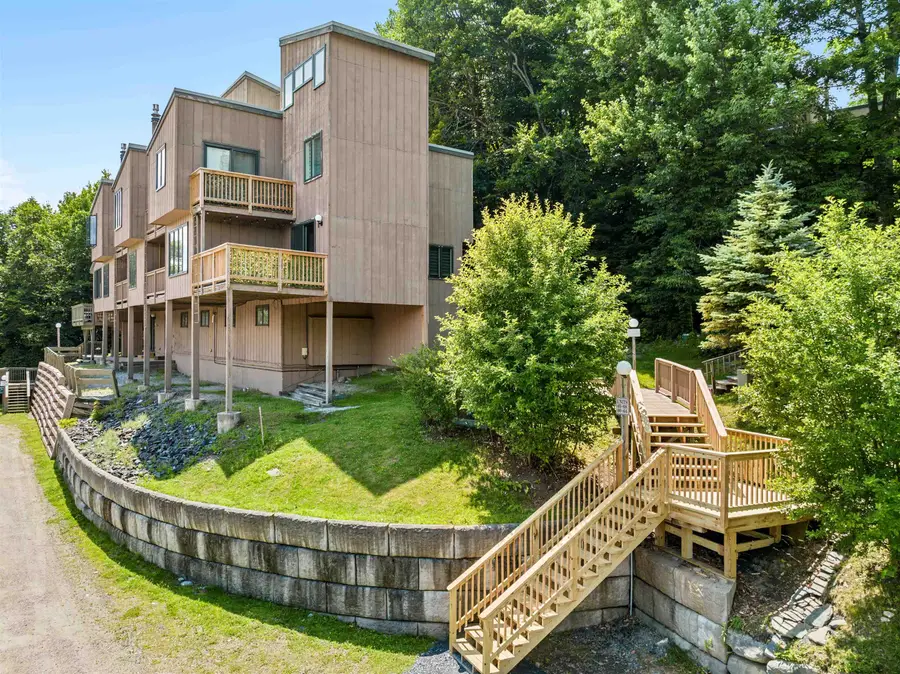 50 Hobbit Hill #66, Warren, VT 05674 - #2