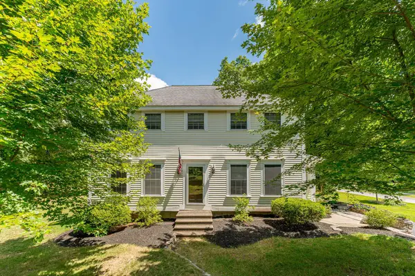 25 Charleston Avenue, Londonderry, NH 03053-3533