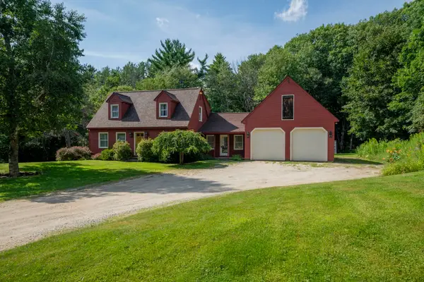 211 Mount Delight Road, Deerfield, NH 03037