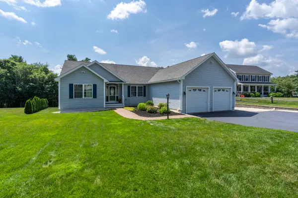 9 Rae Brook Road, Hooksett, NH 03106