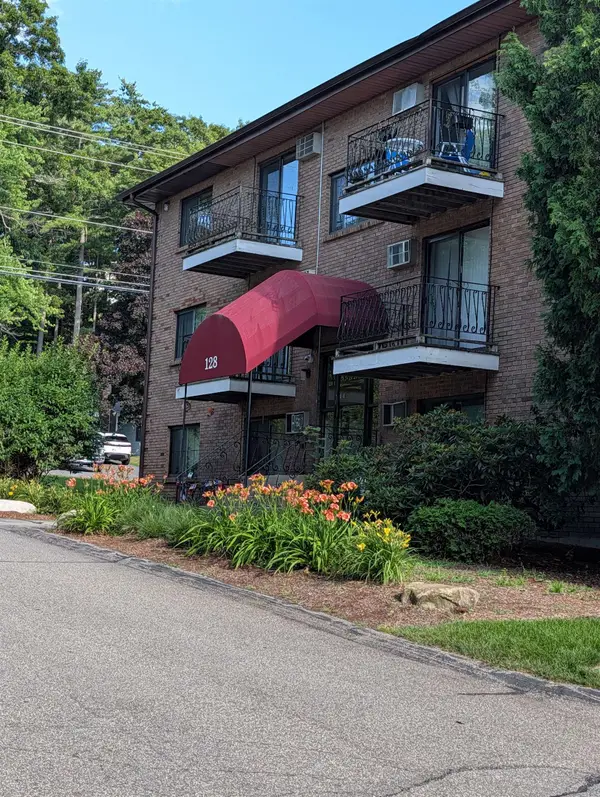 128 Mammoth Road #U: 3, Hooksett, NH 03106