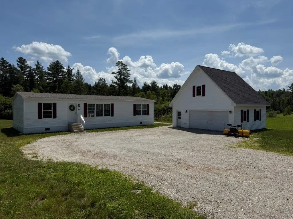 652 Route 118, Canaan, NH 03741 - #1