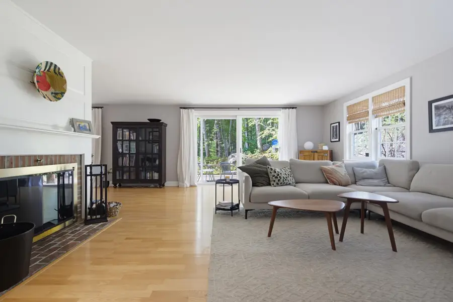2 Coach Road, Exeter, NH 03833 - #2