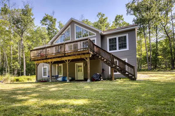 58 Ruth Road, Freedom, NH 03836
