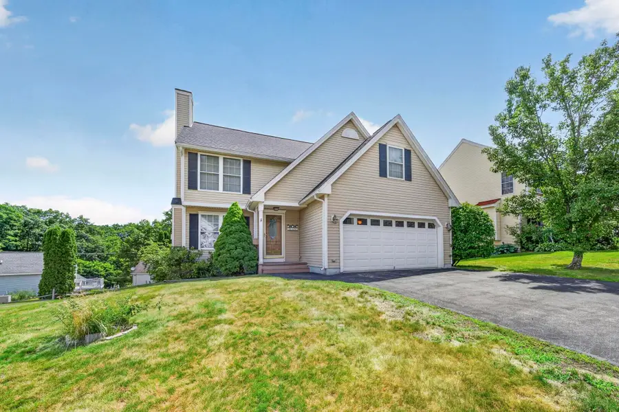 199 Heathrow Avenue, Manchester, NH 03104 - #2