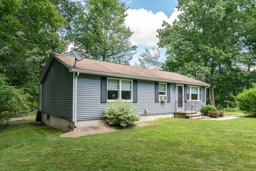 7 Woods Avenue, Londonderry, NH 03053 - #2