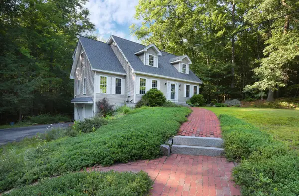 542 Cross Country Road, Pembroke, NH 03275
