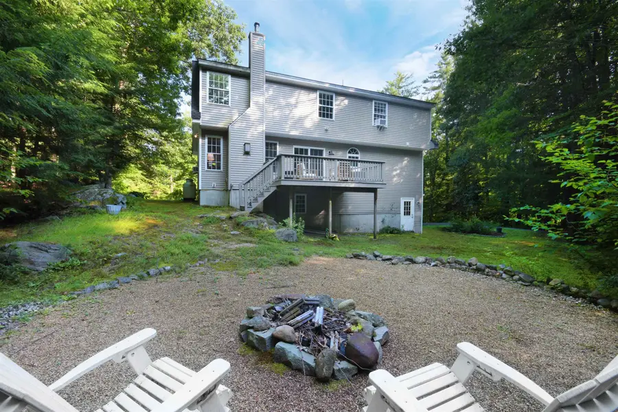 542 Cross Country Road, Pembroke, NH 03275 - #2