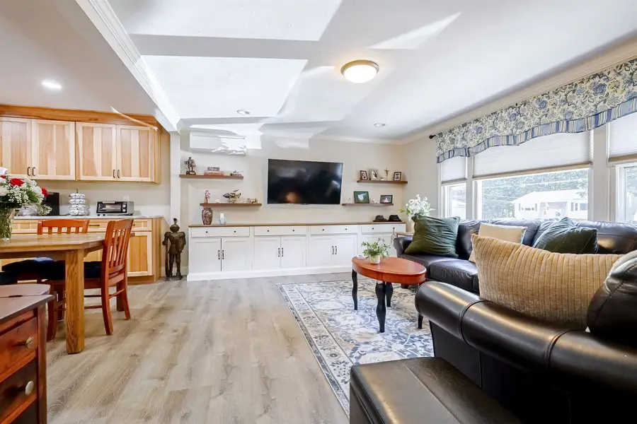 25 R Derryfield Road, Derry, NH 03038 - #2