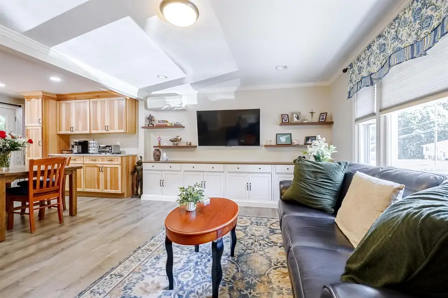 25 R Derryfield Road, Derry, NH 03038 - #3