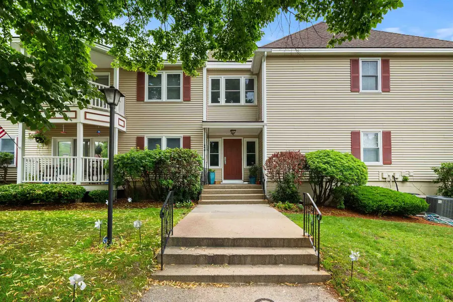 690 South Porter Street #26, Manchester, NH 03103 - #2