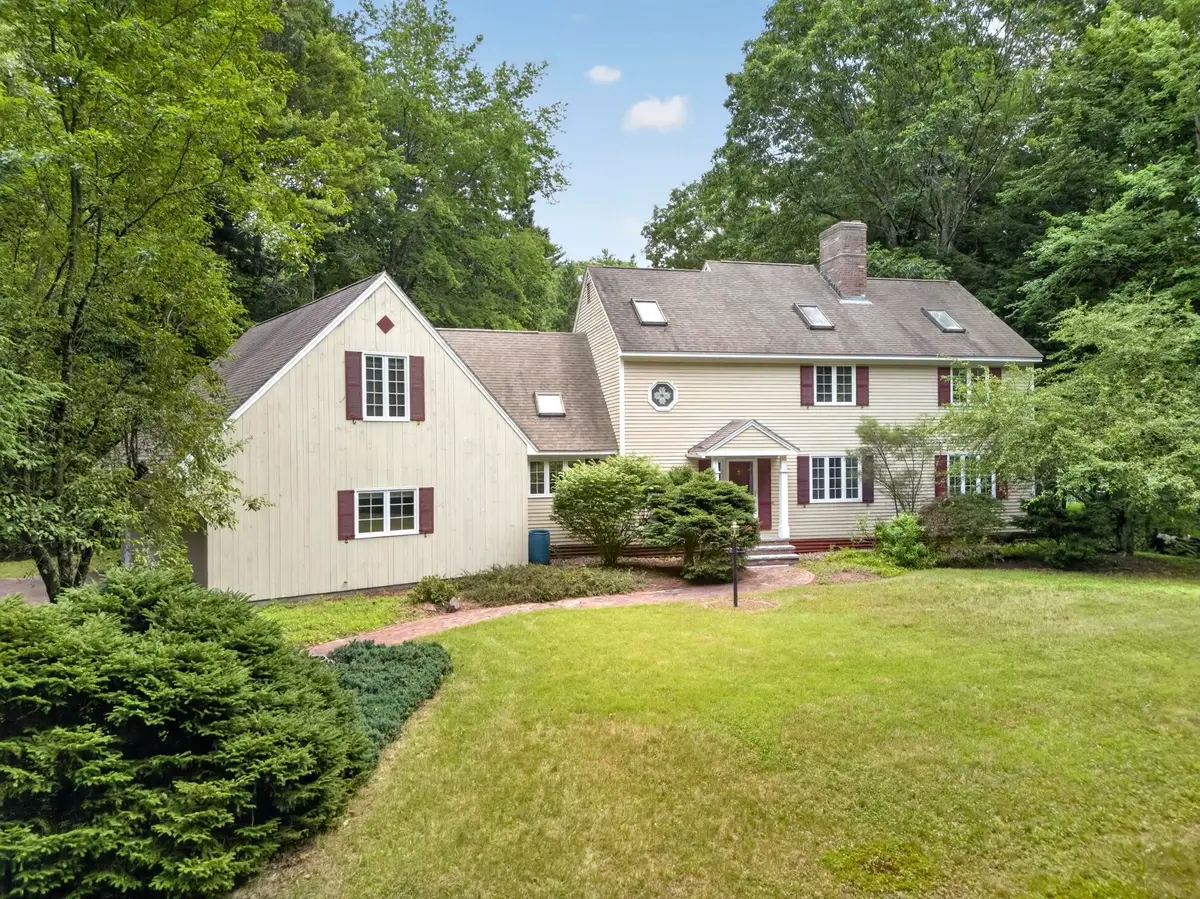 62 Hearthside Circle, Bedford, NH 03110 - #1
