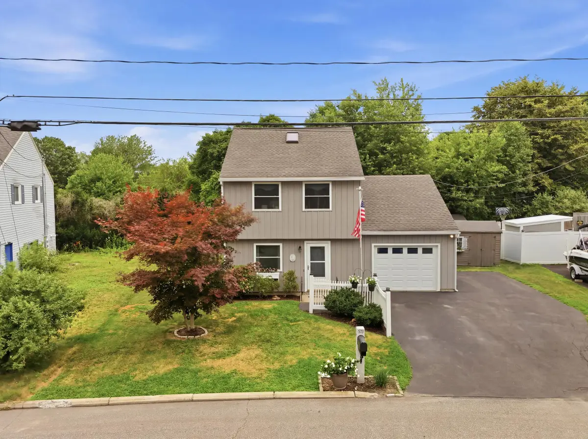 80 Charlotte Street, Manchester, NH 03103 - #1