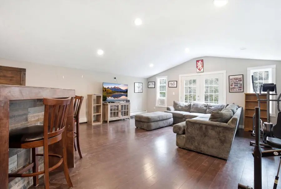 31 Chagnon Lane, Hudson, NH 03051 - #3