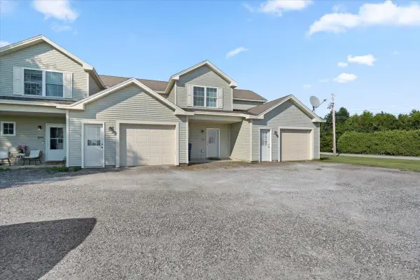 1002 Cook Road, Sheldon, VT 05483