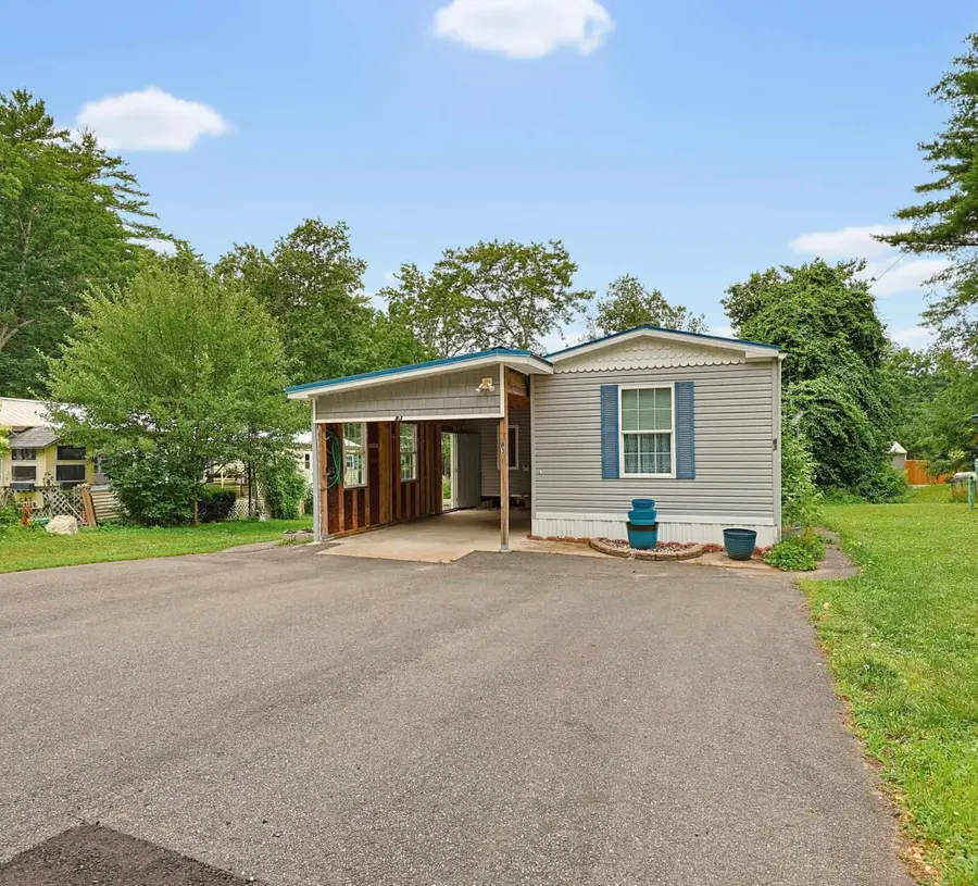 83 Boxwood Lane, Raymond, NH 03077 - #3